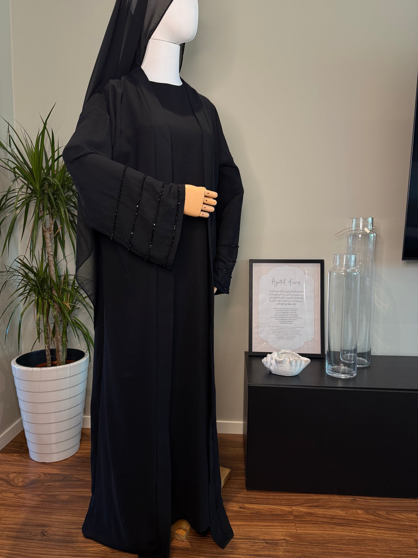 LAYALI abaya