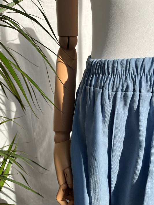 Mina modest byxor - ljusblå